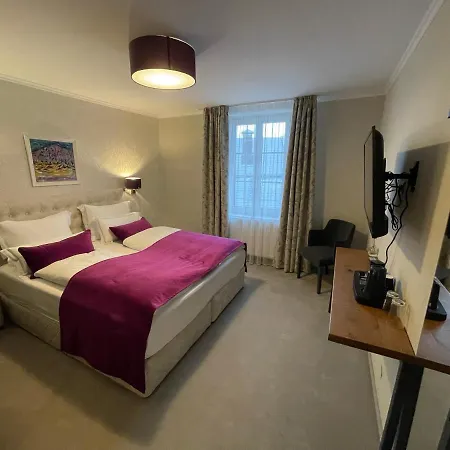 Radetzky Otel 3*